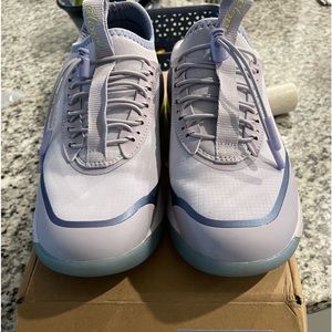 Clove Aeros Lilac/lime 7.5